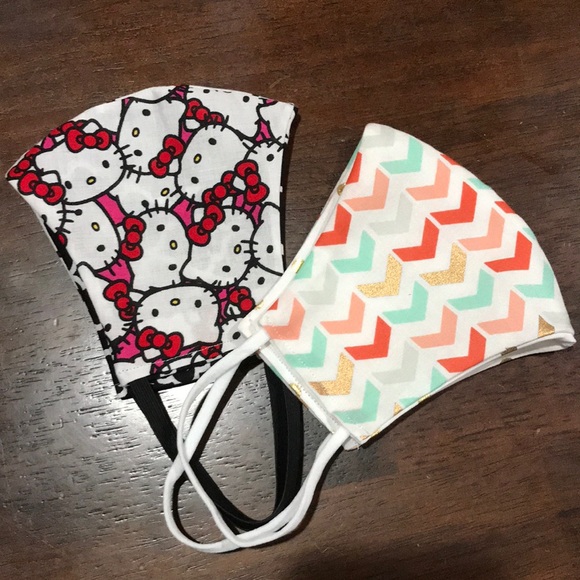 Hello Kitty and Pretty Face Mask - Picture 7 of 7